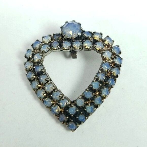 Vintage Pale Blue Rhinestone Heart Shape Pendant, Retro Sparkle Charm, Estate - Picture 1 of 5